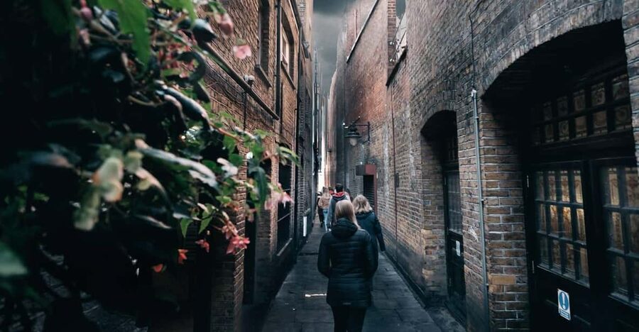 French Language: Original Harry Potter Walking Tour - Key points before you go