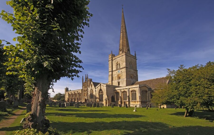 From Bath: Cotswolds and Oxford Full-Day Tour - Burford: the Gateway to the Cotswolds market town stop