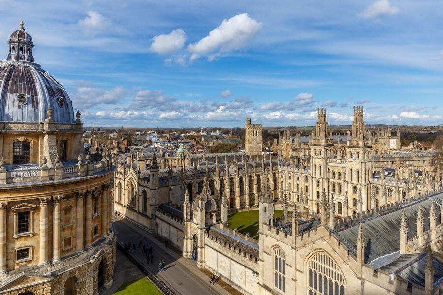 From Bath: Cotswolds and Oxford Full-Day Tour - Who should book this Oxford and Cotswolds tour from Bath?
