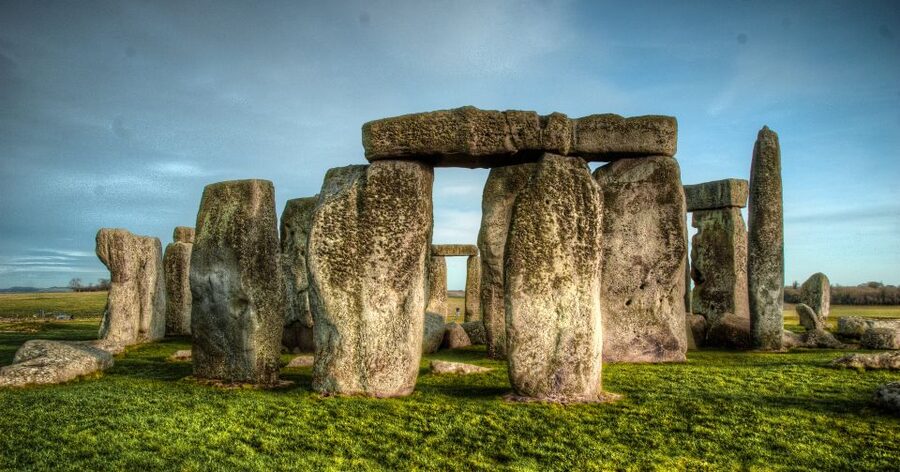 From Birmingham: Stonehenge & Bath Day Tour - Roman Baths: amazing, but plan for separate entry