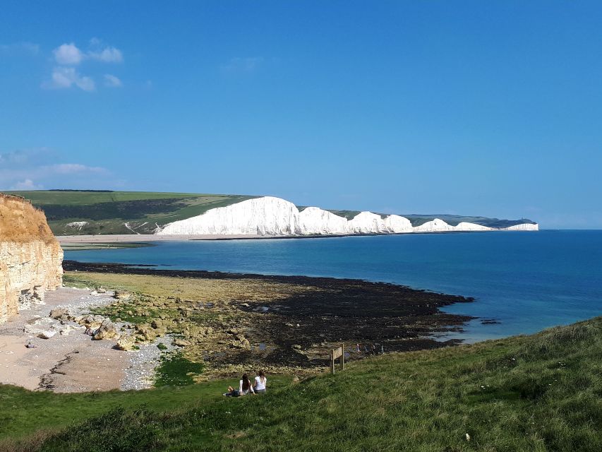 From Brighton: Seven Sisters and South Downs Tour - Middle Farm coffee break, plus the Alfriston backup plan