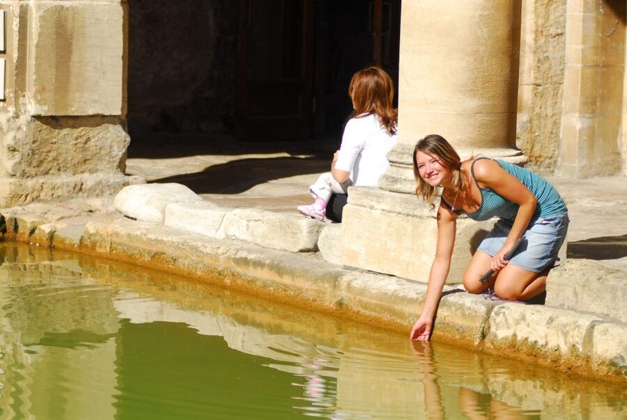 From Brighton: Stonehenge and Bath Full-Day Trip - The shuttle, the lines, and why timing can feel tight