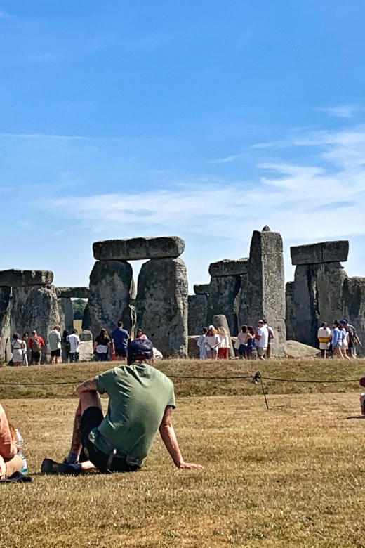 From Cambridge: Guided Day Tour to Bath and Stonehenge - Leaving Cambridge on a Luxury Mini-Coach