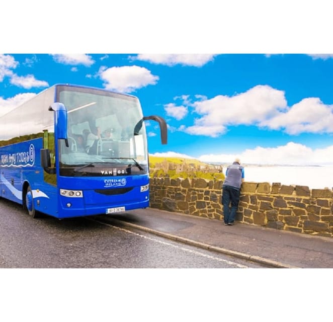 From Dublin: Giant's Causeway, Dark Hedge & Belfast Tour - UK ETA and Money Basics for Northern Ireland