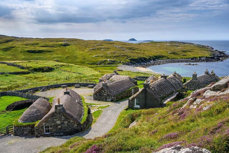 From Edinburgh: 6-Day Isle of Skye and Hebridean Hopper Tour - Where you stay: hostel dorm life on this route