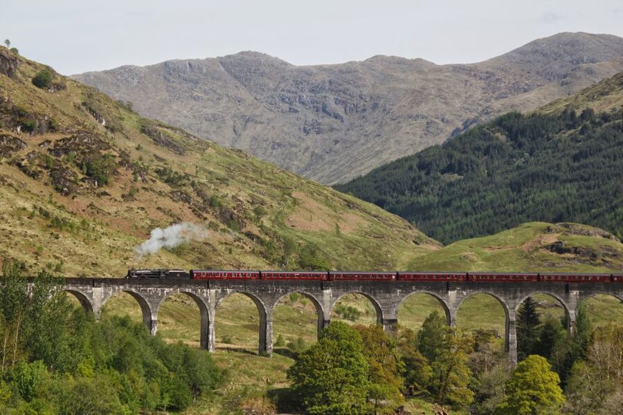 From Edinburgh: Hogwarts Express and Scottish Highlands Tour - The viaduct and the West Highland Line: when it hits