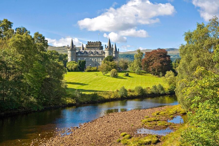 From Edinburgh: Loch Lomond and the West Highlands Day Tour - Meeting point and early start that shapes the whole day