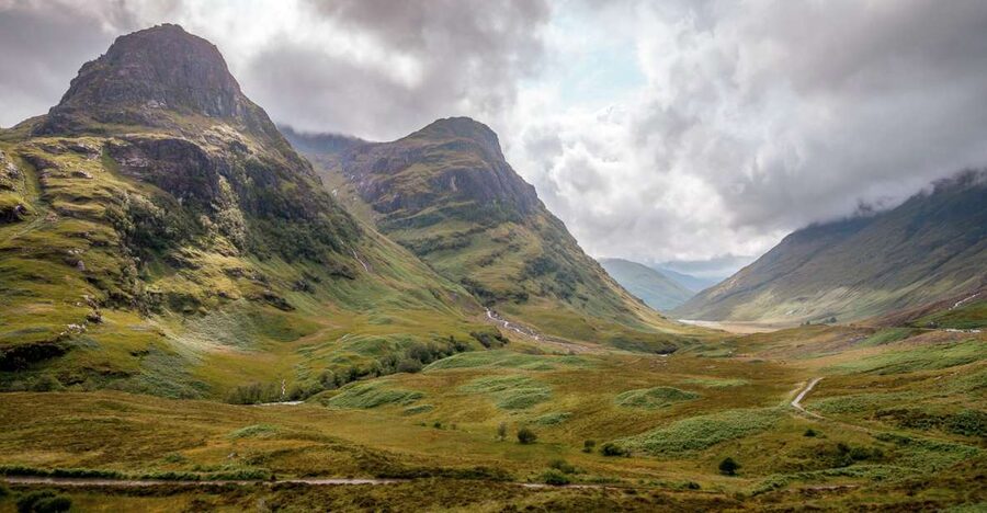 From Edinburgh: Loch Ness and The Highlands Tour - Stirling Castle Viewpoints and Callander, Where the Highlands Start to Feel Real