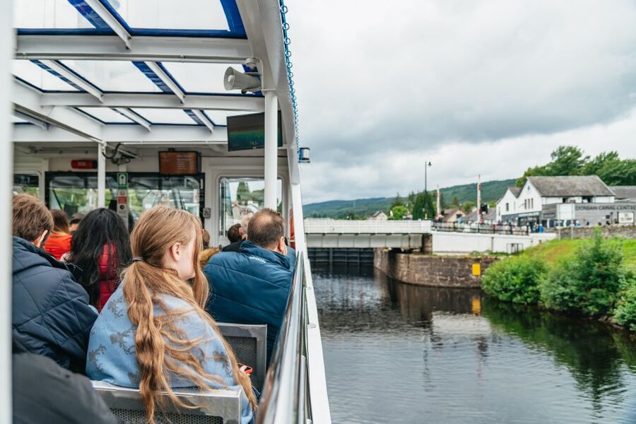 From Edinburgh: Loch Ness, Glencoe & Scottish Highlands Tour - Loch Ness itself: sightseeing, Nessie hopes, and what you control
