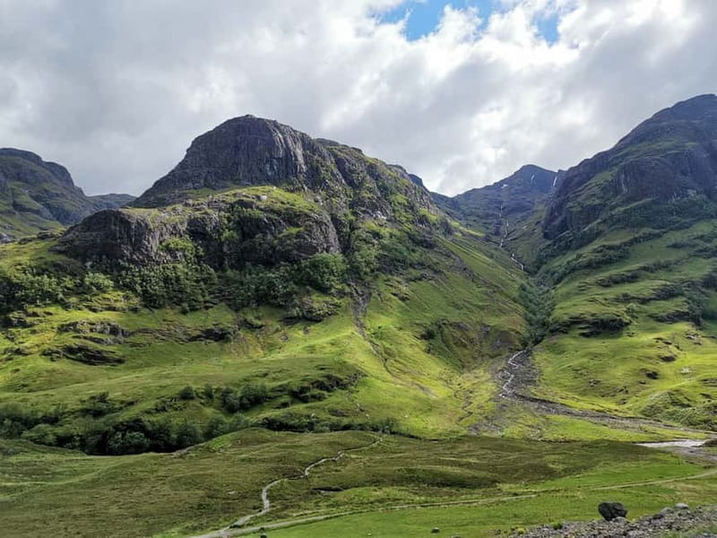 From Edinburgh: Loch Ness & Scottish Highlands Tour - Glen Coe and the Three Sisters: Where the Valley Feels Heavy