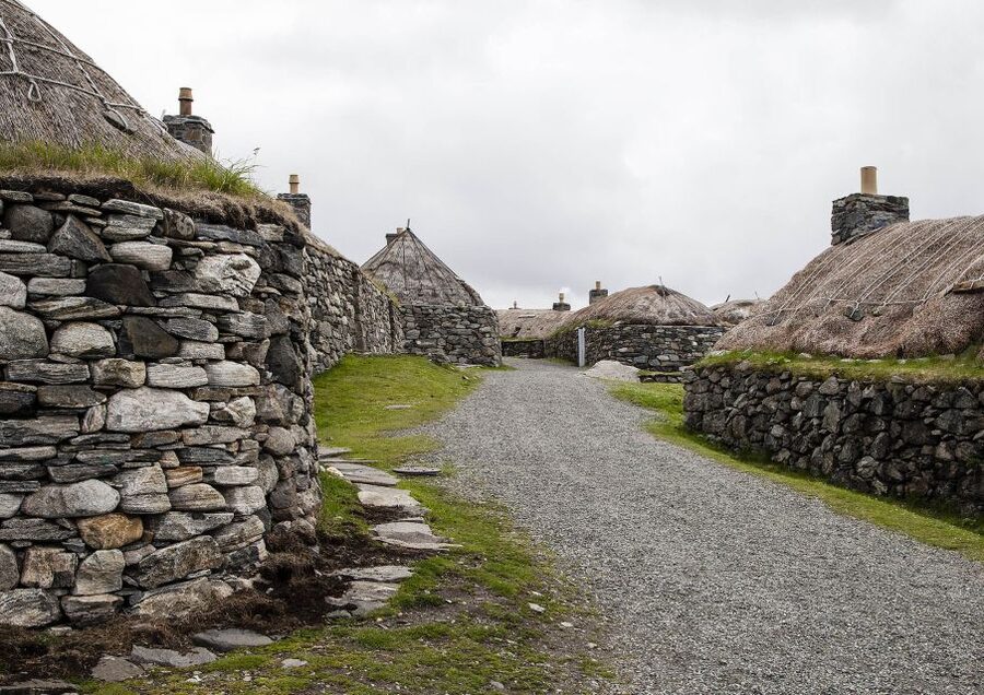 From Edinburgh: Outer Hebrides & Isle of Skye 6-Day Tour - Outer Hebrides Meets Skye, Without the Rental Car Hassle
