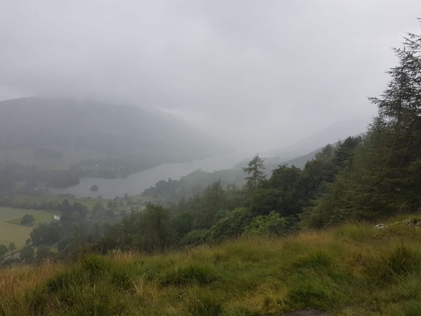 From Edinburgh: Private Customizable Highlands Driving Tour - Lunch choices, haggis, and where villages fit in