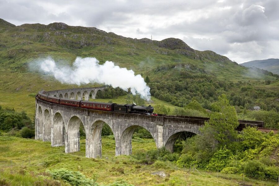 From Edinburgh: Scottish Highlands & Isle of Skye 5-Day Tour - Day 1: Loch Lomond to Oban, Ancient Sites and Sea Air