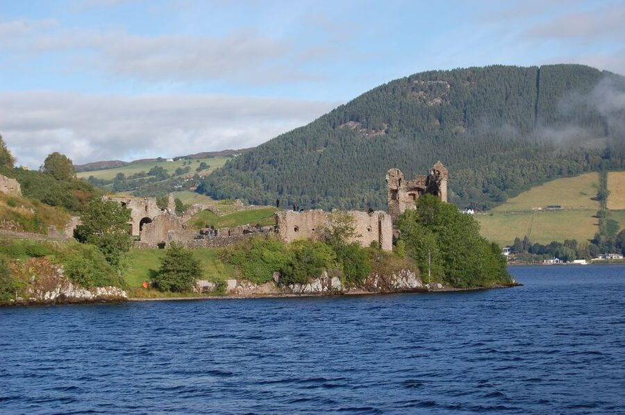 From Edinburgh: Scottish Highlands & Isle of Skye 5-Day Tour - The Guides Make It Feel Personal (Even on a Busy Schedule)