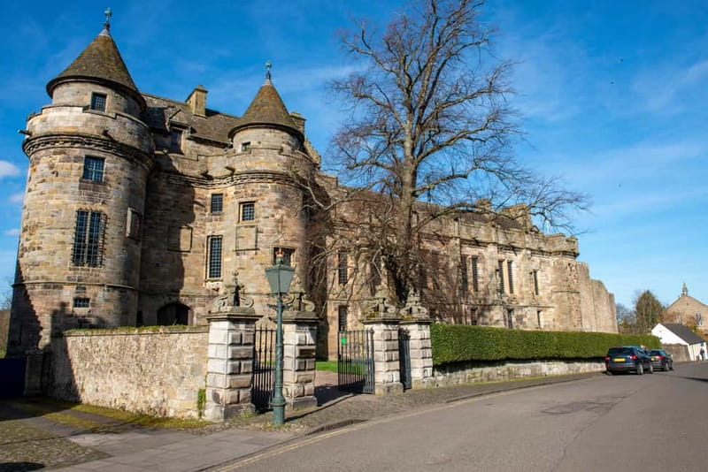 From Edinburgh: St Andrews & Whisky Tour (Small-Group) - Falkland’s cobbled charm, plus Outlander filming vibes