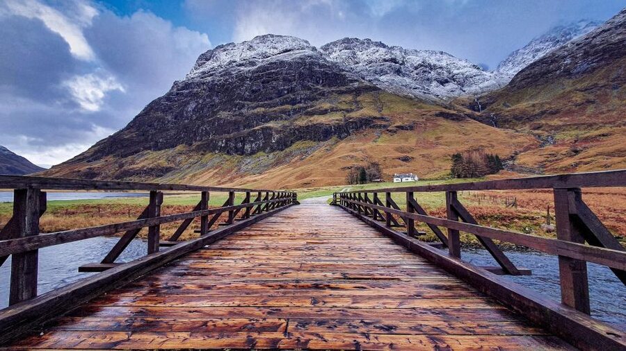 From Edinburgh: The Kelpies, Glencoe & Loch Lomond Day Tour - Price and value: why $492 per person can make sense
