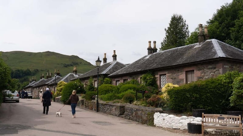 From Edinburgh: West Highlands, Castles & Lochs Day Tour - Loch Lomond and The Trossachs: the drive between the big moments