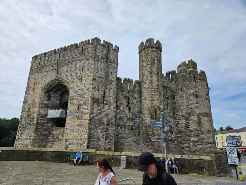 From Holyhead: North Wales Sightseeing Tour Shore Excursion - Snowdonia (Eryri) Hour: Photo Stops With Real Guided Direction