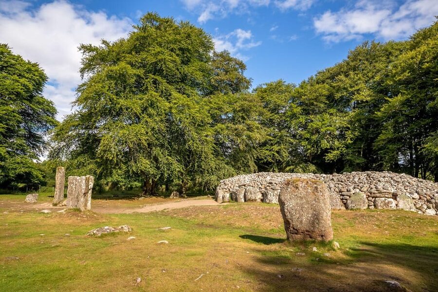 From Inverness: Cawdor Castle and Cairngorms National Park - Clava Cairns: Bronze Age stones with real staying power