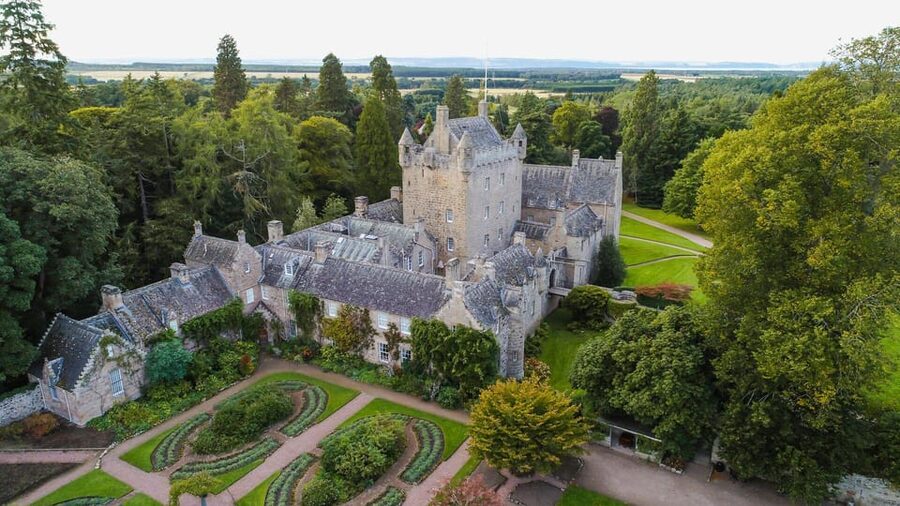 From Inverness: Cawdor Castle, Clava Cairns & The Cairngorms - Key things to know before you go