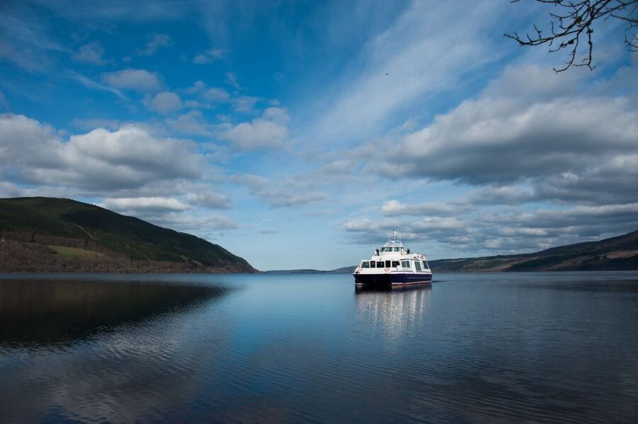 From Inverness: Loch Ness Cruise and Urquhart Castle - Loch Ness Cruise and Urquhart Castle From Inverness, the “Do-It-Now” Day Plan