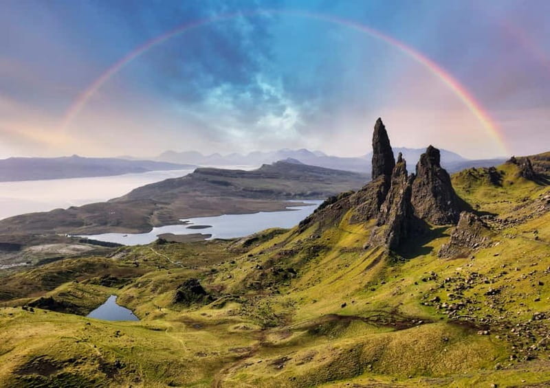 From Inverness: Skye Explorer Full-Day Tour with 3 Hikes - Eilean Donan Castle: quick viewpoint photos, no interior time