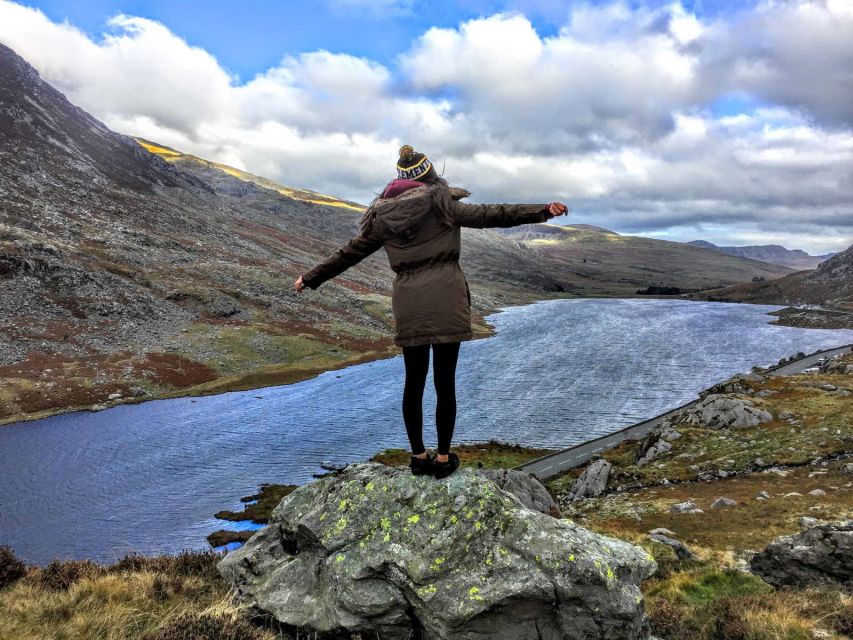 From Liverpool: North Wales Adventure Sightseeing Day Trip - Coaches, timing, and why the guides matter most
