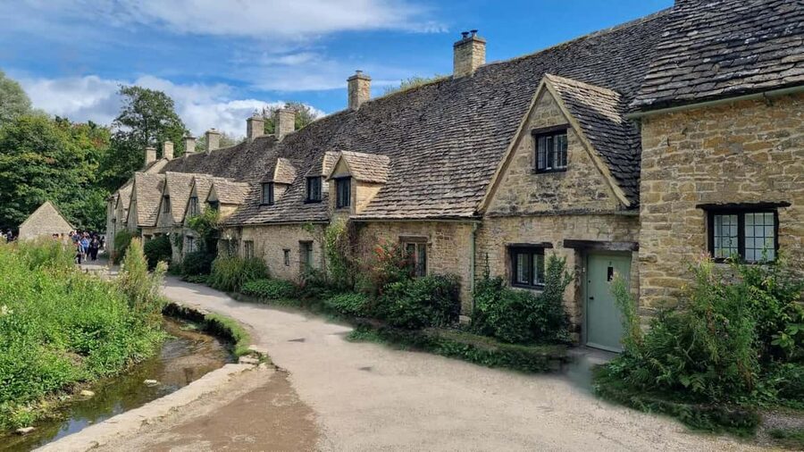 From London: 7 Unmissable Cotswolds Stops Small-Group Tour - Key highlights worth getting excited about