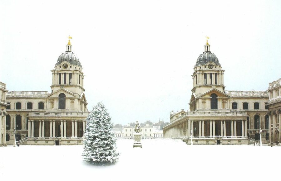 From London: Christmas in Canterbury, Dover & Greenwich - A 9-hour route that starts fast and finishes with a London skyline feel