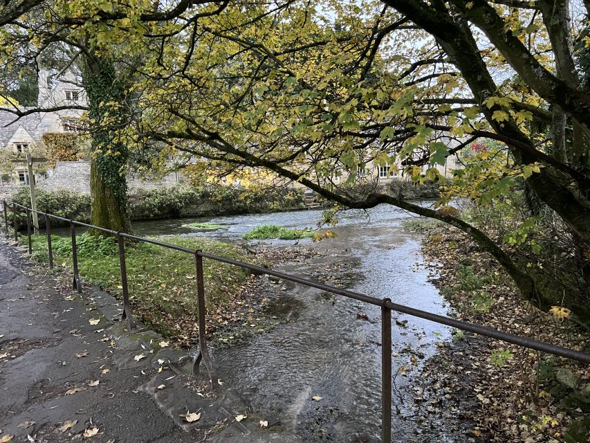 From London: Cotswolds Villages Guided Day Tour - Burford: High Street charm and the River Windrush bridge