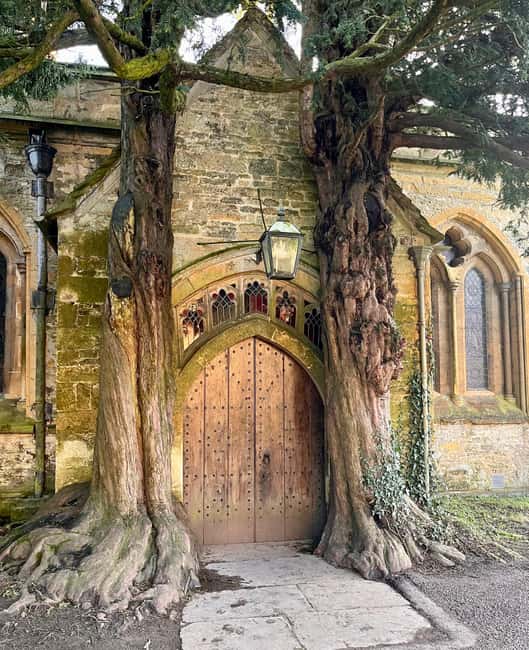 From London: Full-Day Guided Tour of the Cotswolds - From Earls Court to the honey-colored stone villages