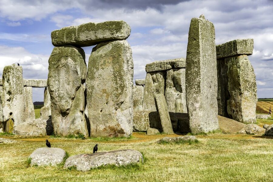 From London: Stonehenge Half-Day Tour - Weather and Season Reality: Winter Visits, Rain, and Solstice Energy