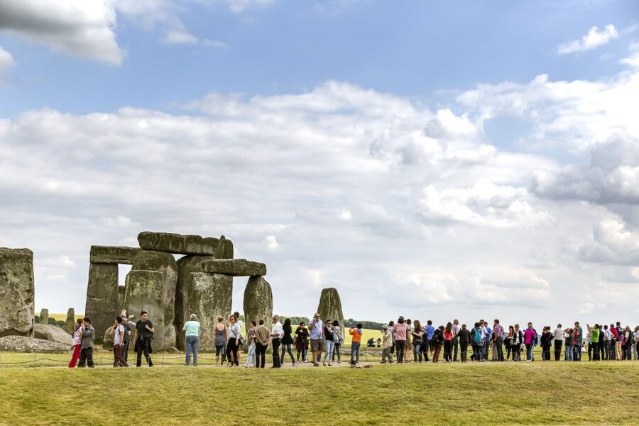 From London: Stonehenge Half-Day Tour - Getting Your Audio Headset and Map, Then Finding Your Own Rhythm