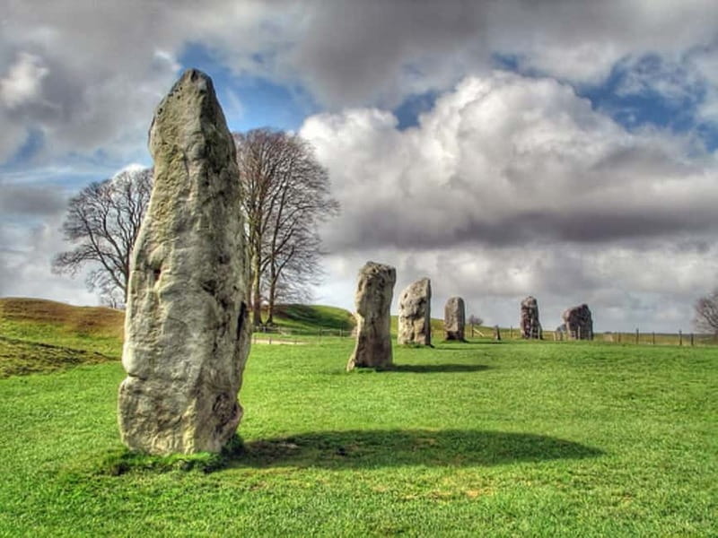 From London: Stonehenge & The Stone Circles of Avebury Tour - Who should book, and who should think twice
