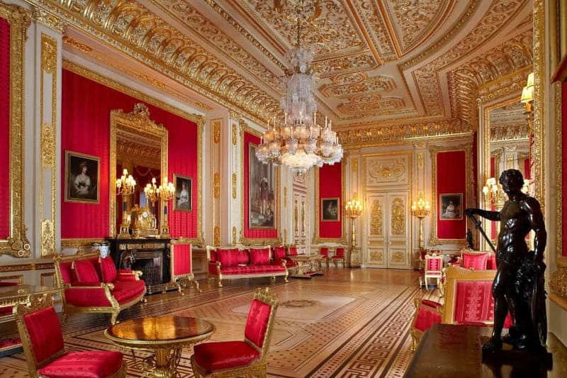 From London: Stonehenge & Windsor Castle Tour with Tickets - Lunch and what to pack: simple strategy for a long day