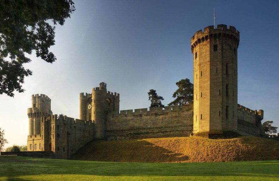 From London: Warwick Castle Day Trip by Rail - Entering the Castle: State Rooms and the Feeling of Power