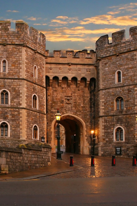 From London: Windsor Castle Royal Afternoon Sightseeing Tour - Closures and chapel hours: the timing traps to plan around