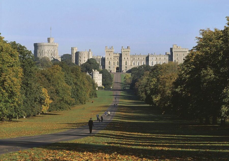 From London: Windsor, Oxford & Stonehenge Full-Day Trip - Coaches, guides, and why the right team makes this tour feel smooth