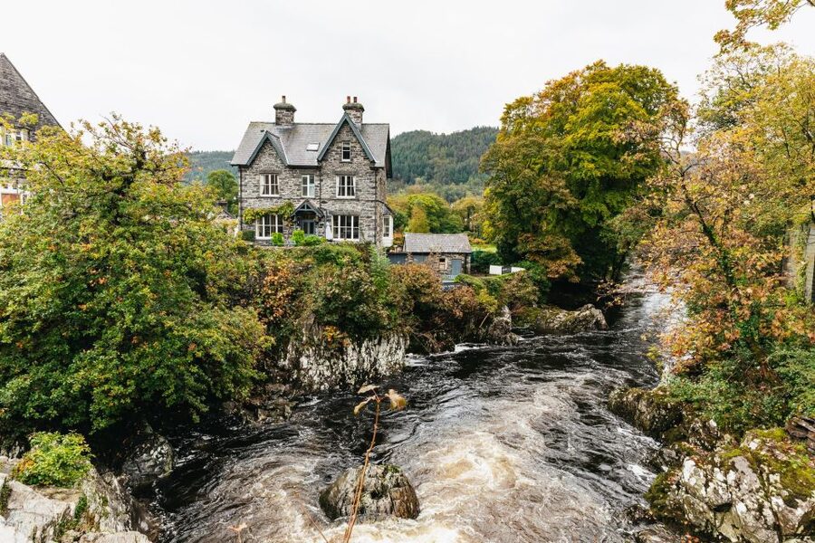 From Manchester: North Wales, Snowdonia, and Chester Tour - Price and Value: What $102 Covers, and Why It Can Be Fair