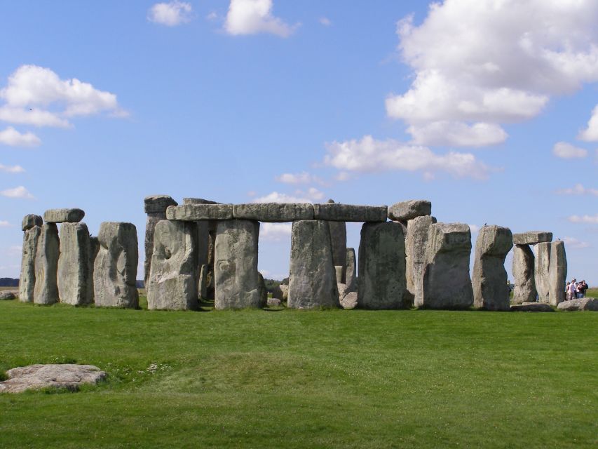 From Southampton: Stonehenge and Bath Guided Day Trip - Pace, walking, and what to pack so the day feels good