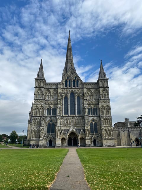 From Southampton: Stonehenge & Salisbury Private Day Trip - Key things that make this trip worth your time