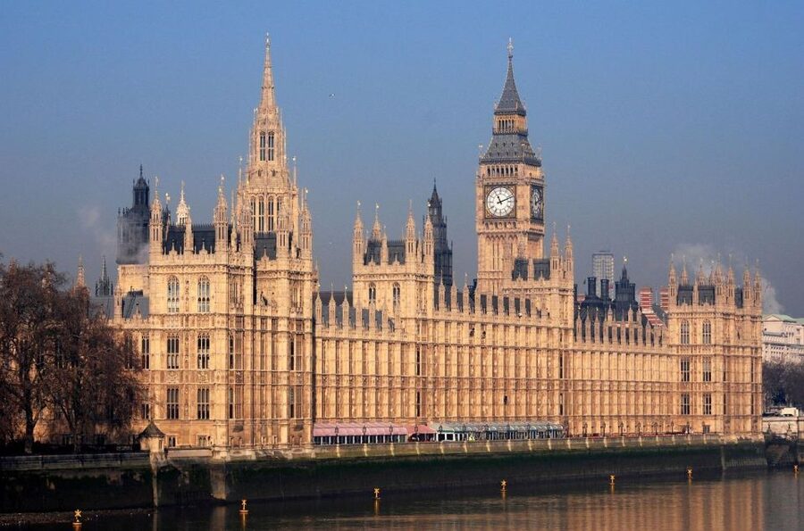 Full Day London Private Tour Including London Pass - Westminster Abbey, Parliament, and the Big Ben photo moments