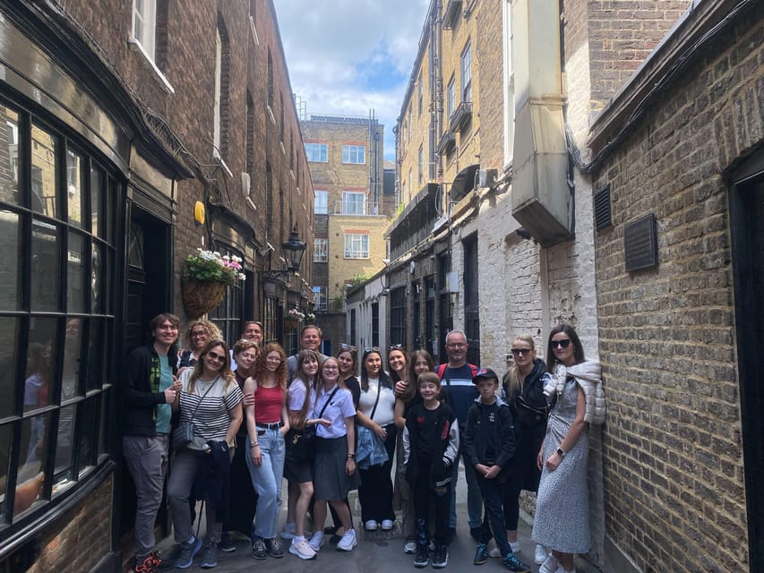 German London : The Ultimate Walking tour - Chinatown and Soho: when London turns a little rebellious
