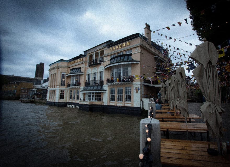 Ghosts of Greenwich: London's Haunted Walking Tour - What Makes the Guides Matter (Jamie, Jaime, Tom, Ryan, and the Story Style)