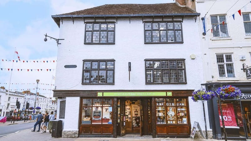 Gin Tasting at Judith’s, Shakespeare Distillery - A Shakespeare home for gin tasting in Stratford-upon-Avon