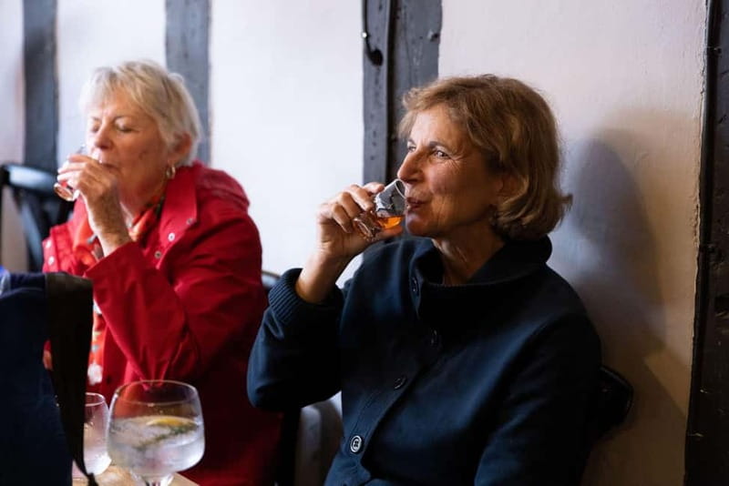 Gin Tasting at Judith’s, Shakespeare Distillery - What you learn: the story of gin and how the spirits are made