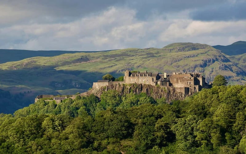 Glasgow Shore Excursion: - Loch Lomond - Stirling Castle - Loch Lomond Photo Stop: Half an Hour for Big Views