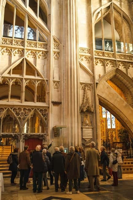 Gloucester Cathedral: Highlights Tour - Cloisters: the Hogwarts corridors of Gloucester Cathedral
