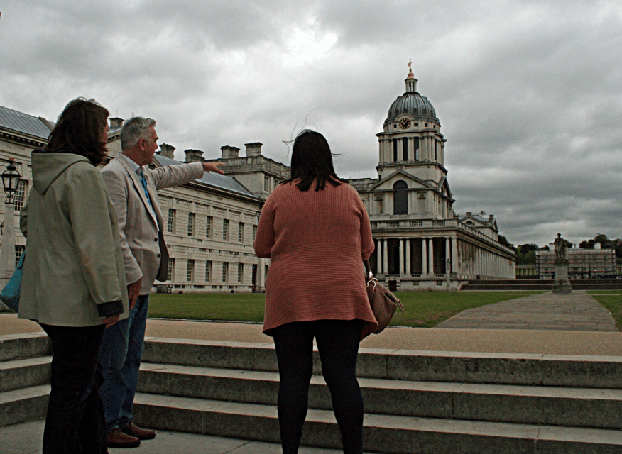 Greenwich Highlights Private Half Day Tour - A 3.5-hour private Greenwich walk that feels efficient