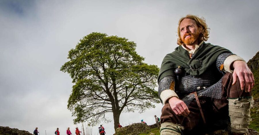 Hadrian's Wall: 2-Hour Guided Tour - Guide in Character, Including Kevin’s Period Weapons Moment